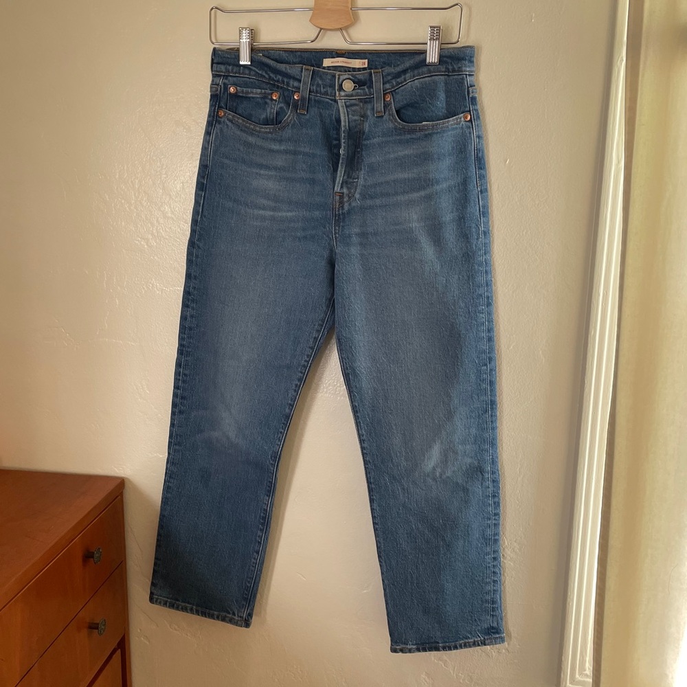 Levi’s wedgie straight jeans